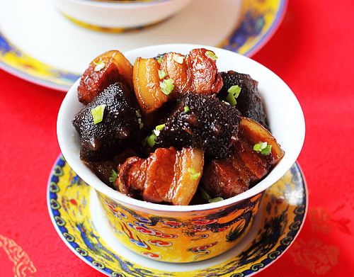 海参红烧肉