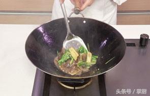 这道菜好看也好吃，重点是营养海参居然有这么简单的做法！