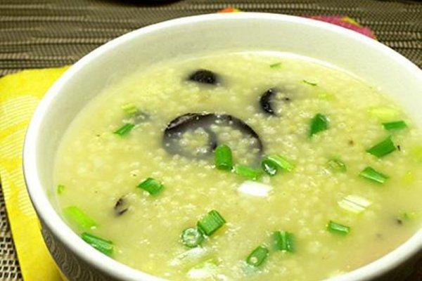 简易版海参小米粥---早餐必备哦的做法步骤