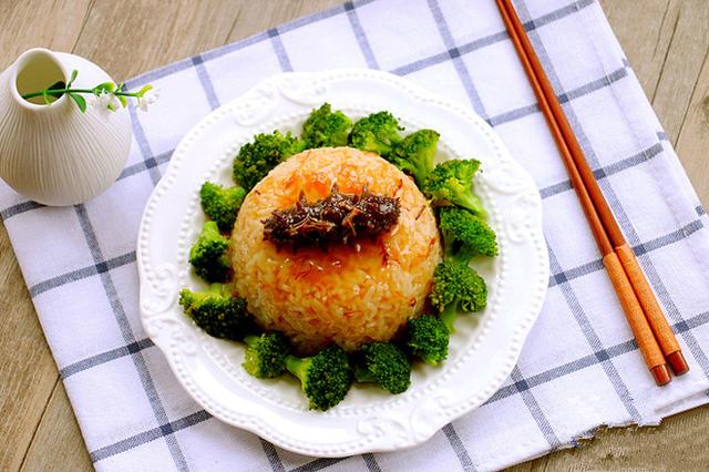 家庭版鲍汁海参捞饭的做法