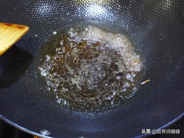 糖食谱：葱烧海参的做法